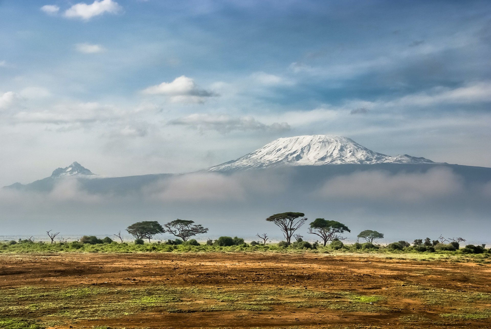 ASCENSIÓ AL KILIMANJARO [EXODE 2025]