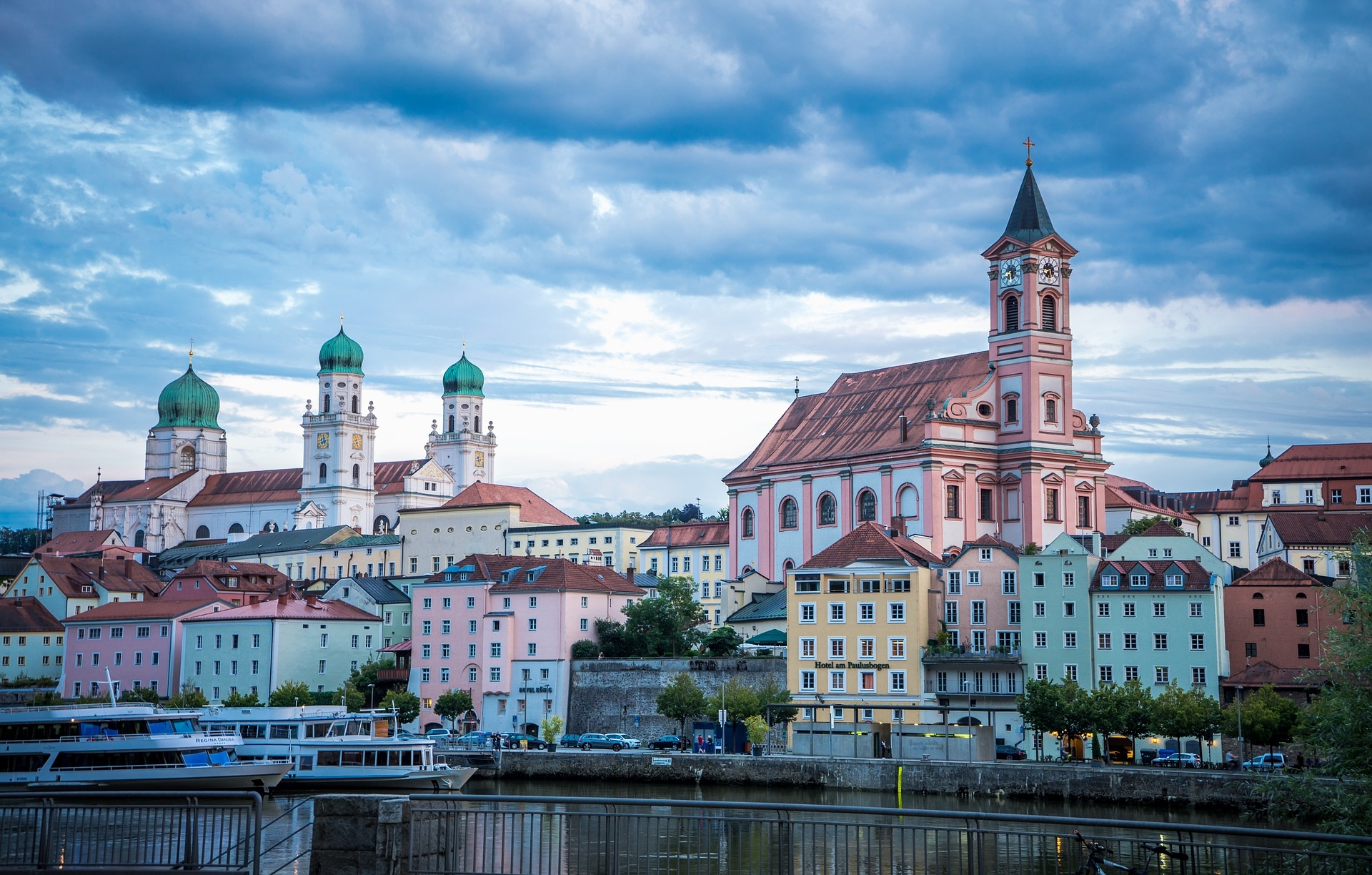 Danubi De Passau a Viena Light 10 días [ BIKE 2025]