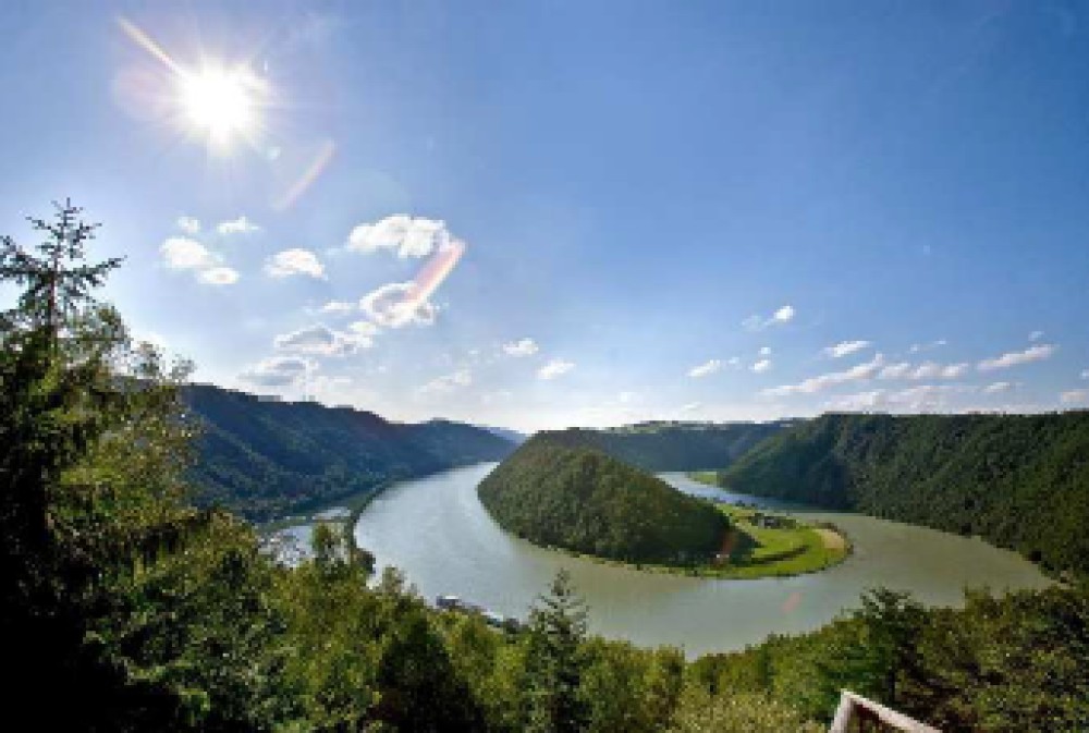 Danubio a ritmo de Vals  [BIKE 2024]